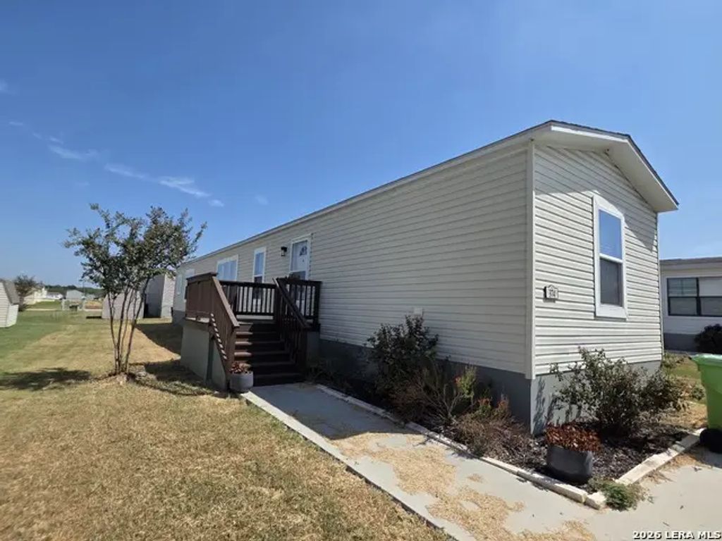 7151 Woodlake Pkwy 374, San Antonio