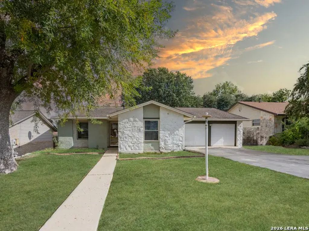 7518 Old Spanish Trl, Live Oak