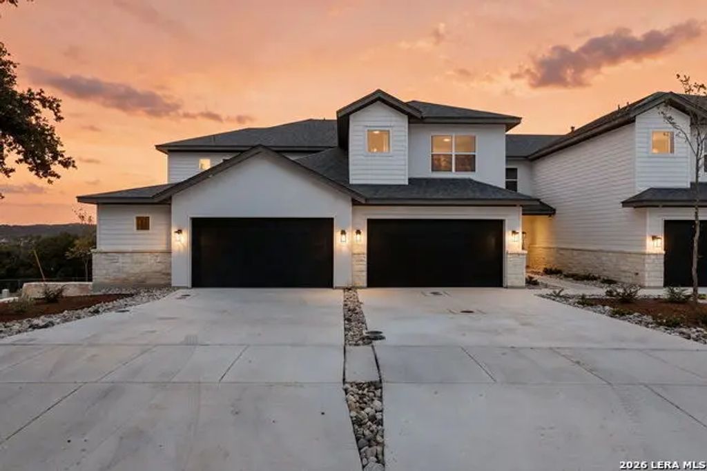 108 Magnolia Cir, Boerne