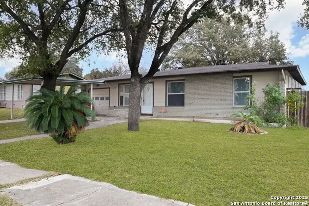 403 Pilgrim Dr, San Antonio