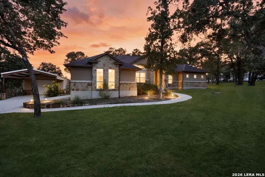 116 Hidden Forest Dr, La Vernia