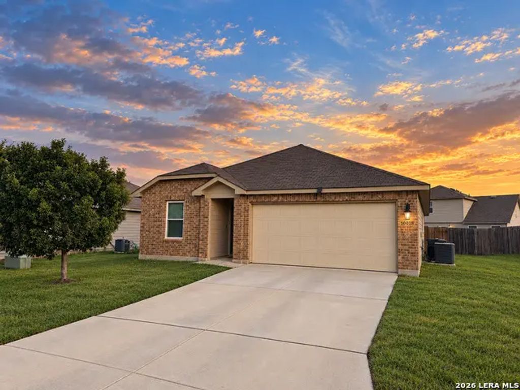 10018 Big Spring Ln, San Antonio