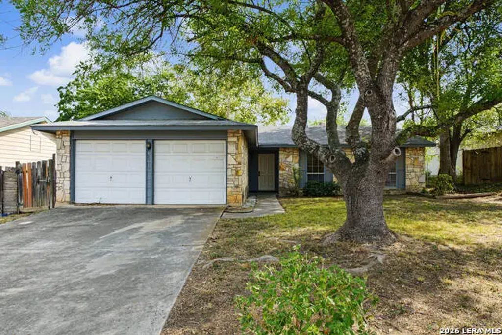 5910 Patrick Henry St, San Antonio