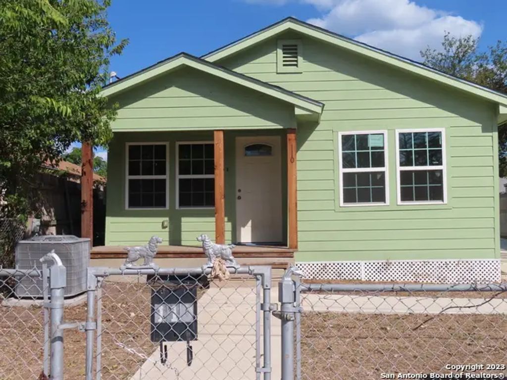 110 Alexander Rd, San Antonio