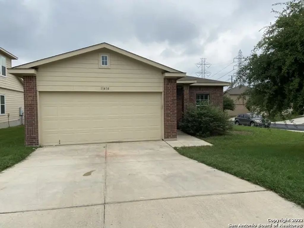 11434 Comanche Trl, San Antonio