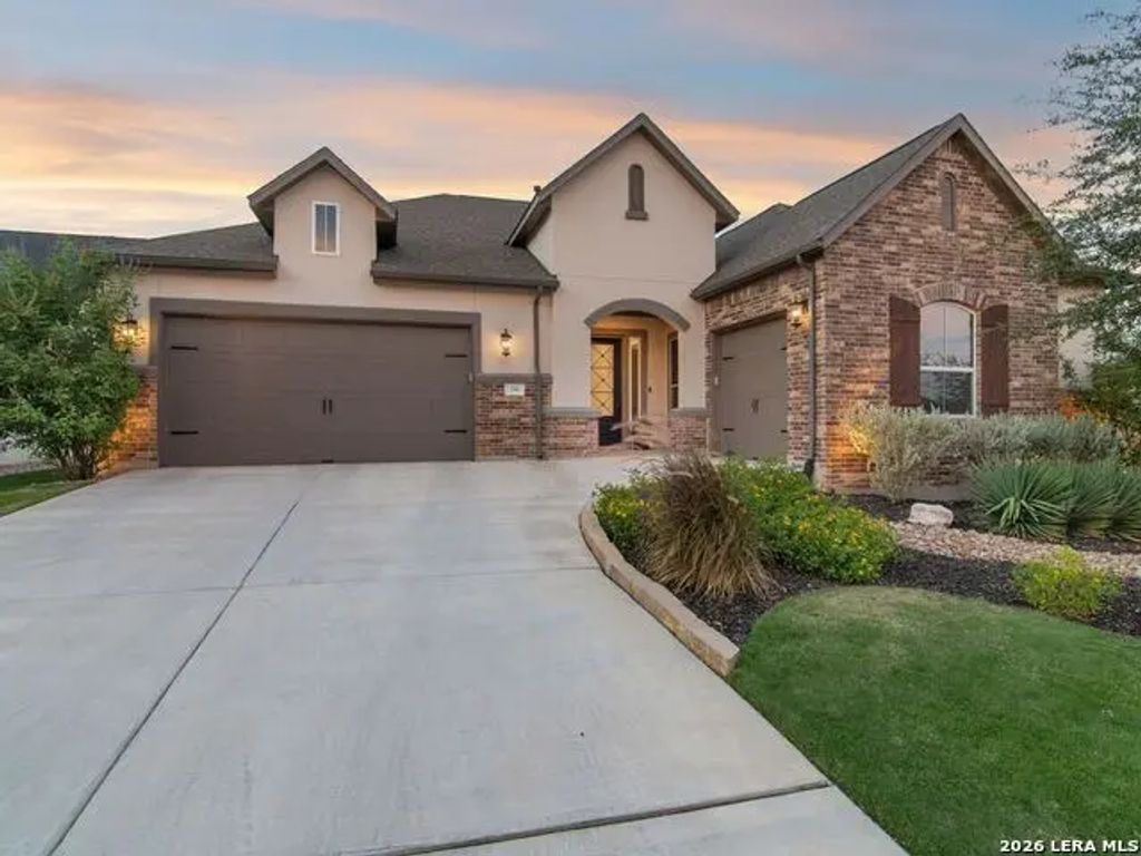 216 Sweeping Sage Ln, San Marcos