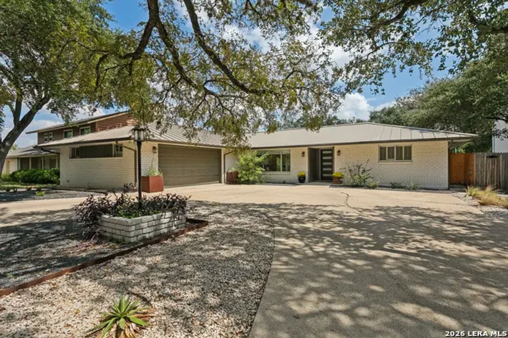 7918 Thornhill St, San Antonio