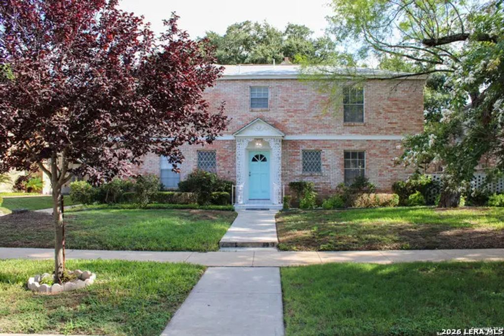 331 E Rosewood, San Antonio