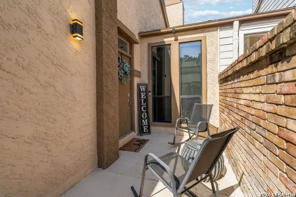 14422 Brook Hollow Blvd, San Antonio