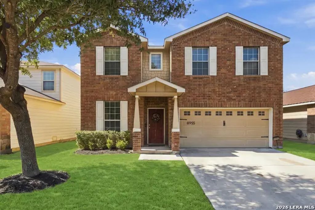 8955 Oakwood Park, San Antonio