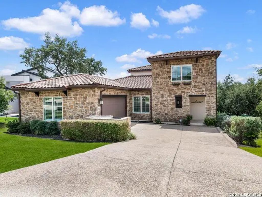 7222 Bluff Run, San Antonio