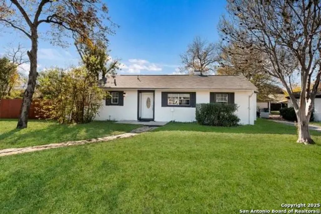 302 Shadwell Dr, San Antonio