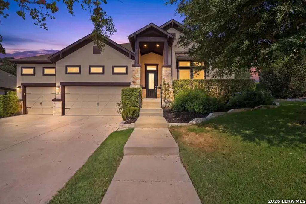 146 Escalera Cir, Boerne
