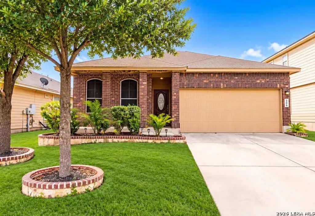 206 Reeves Garden, San Antonio