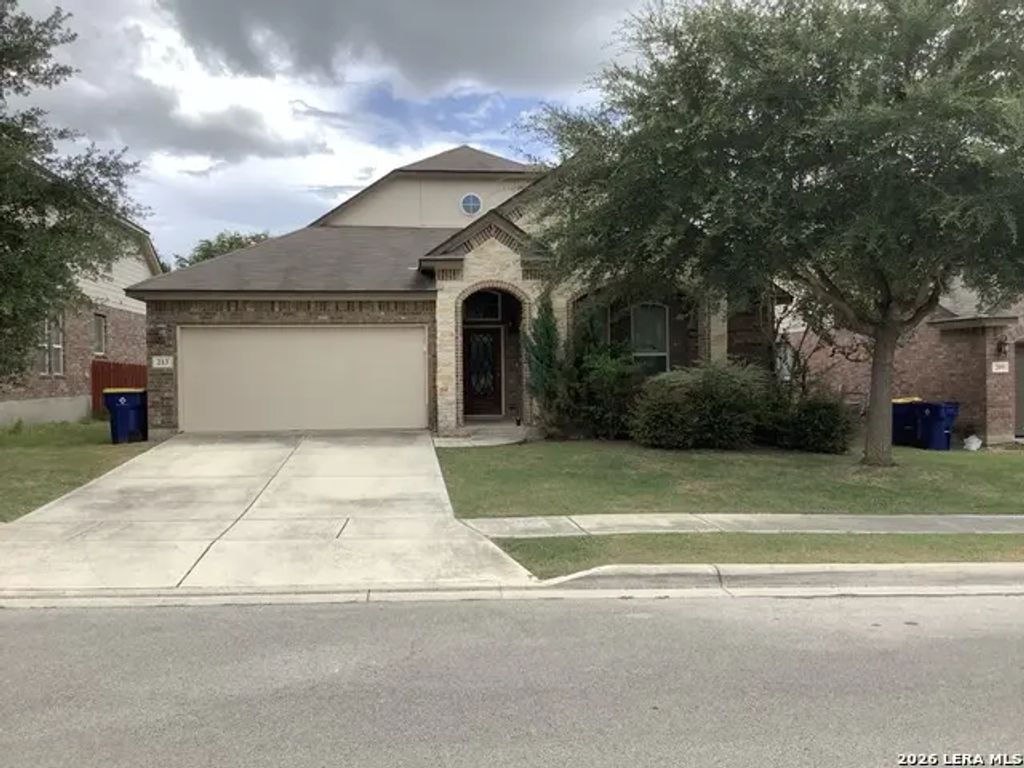 213 Flint Rd, Cibolo