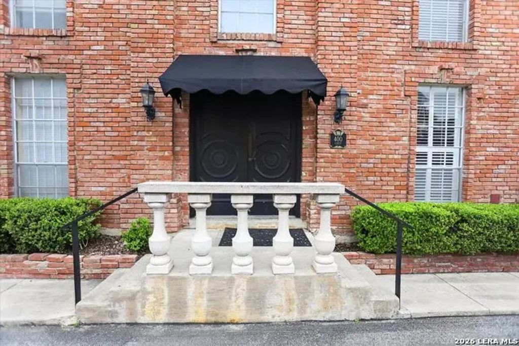 8033 N New Braunfels Ave # 400 E, San Antonio