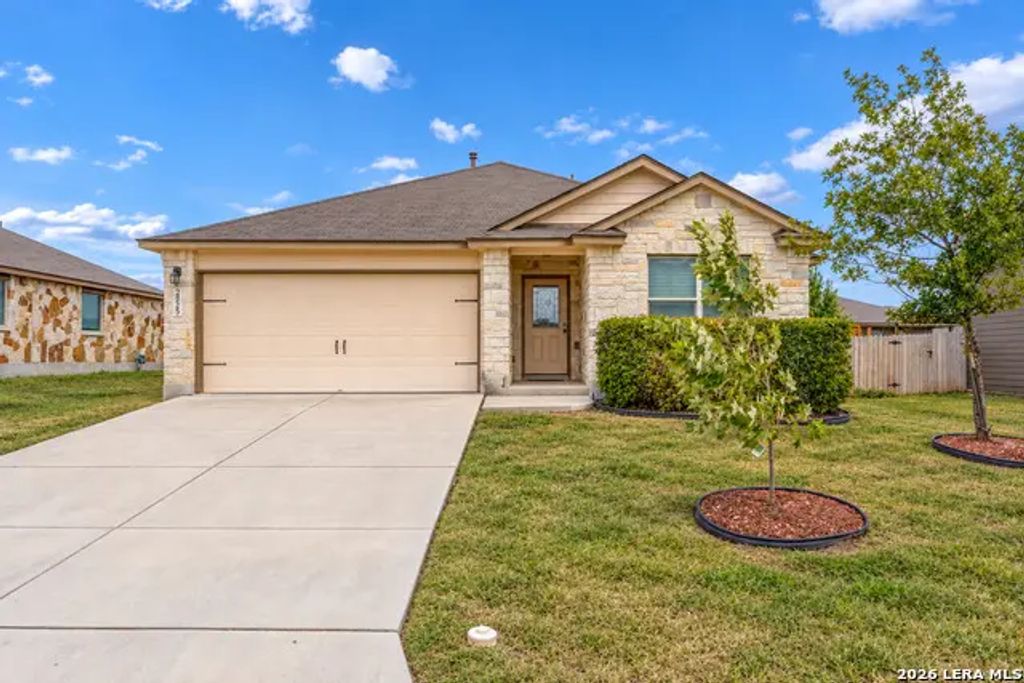 2525 Lonesome Creek Trl, New Braunfels