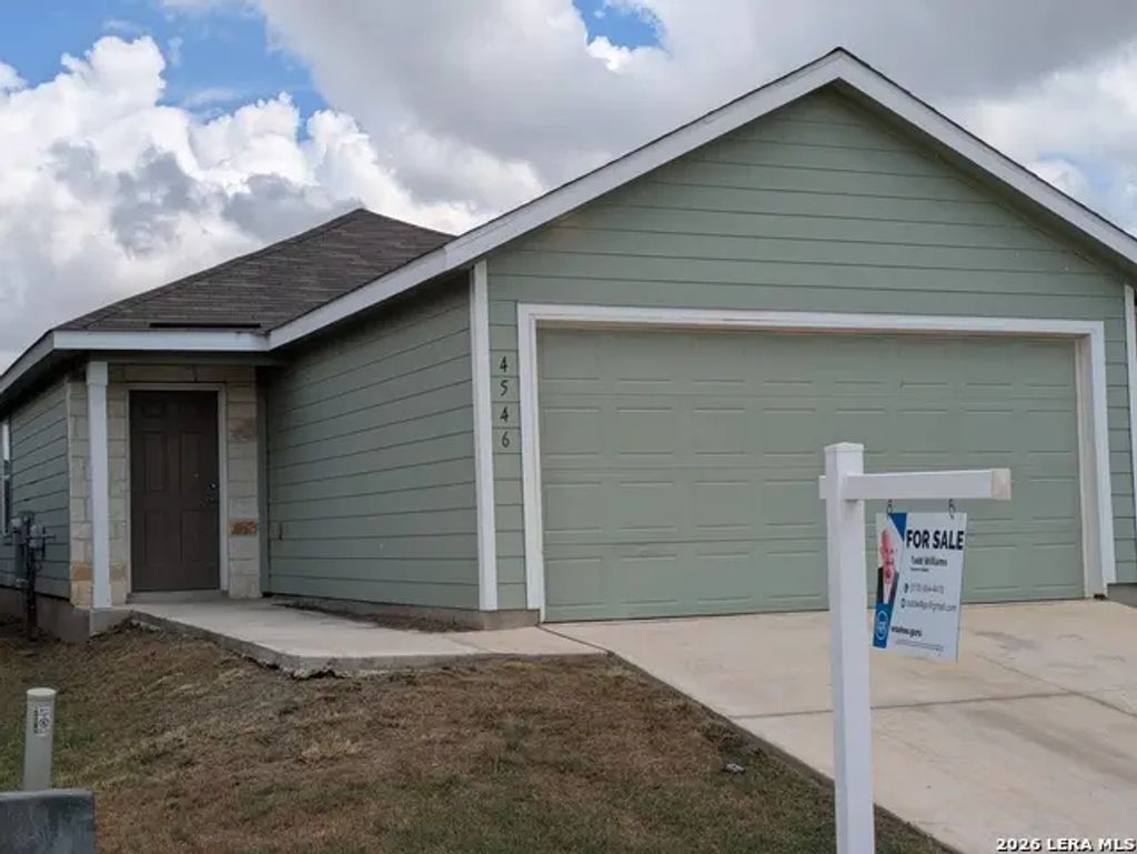 4546 Zoe Pass, San Antonio