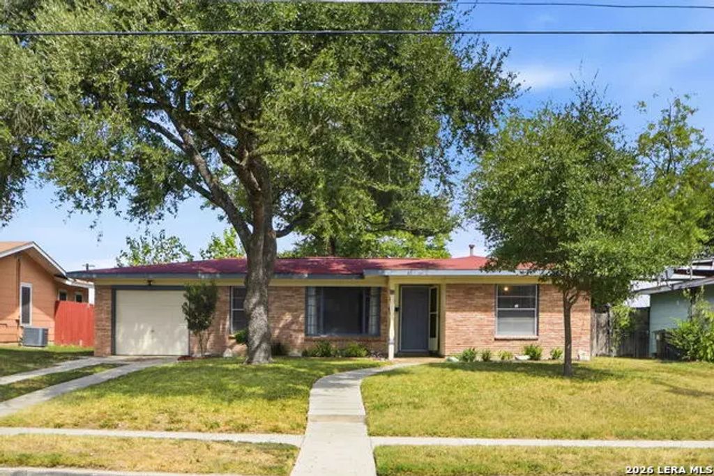 223 Fennel Dr, San Antonio