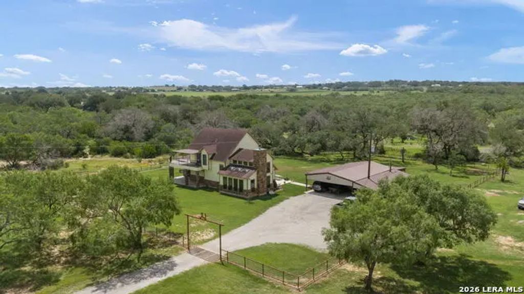 11970 New Sulphur Springs Rd, Adkins