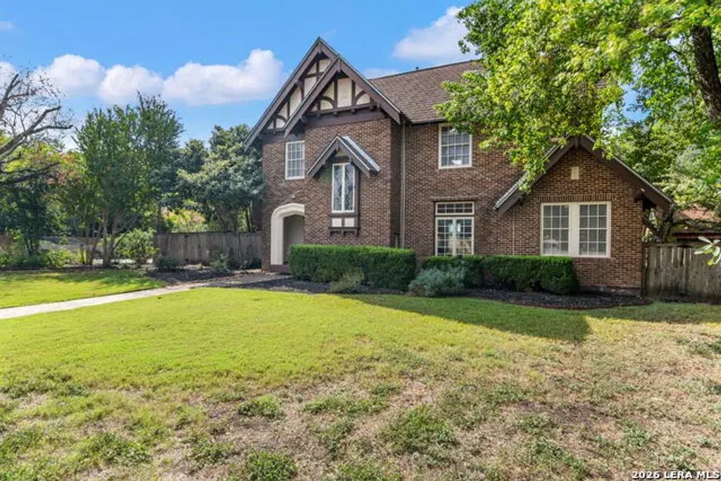 160 Terrell Rd, San Antonio