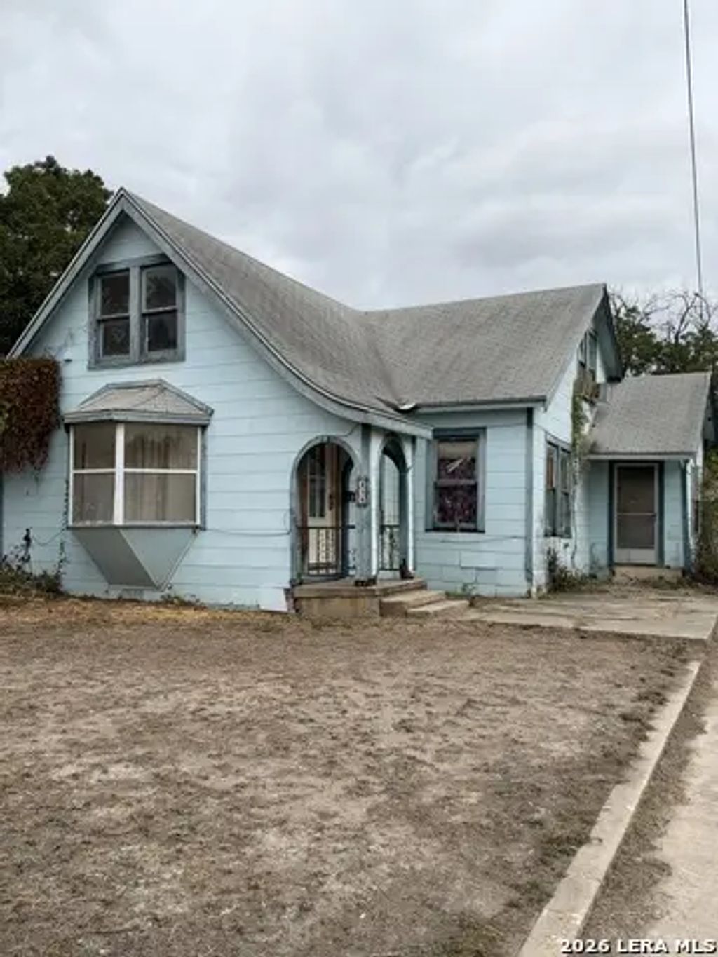 135 E Mayfield, San Antonio