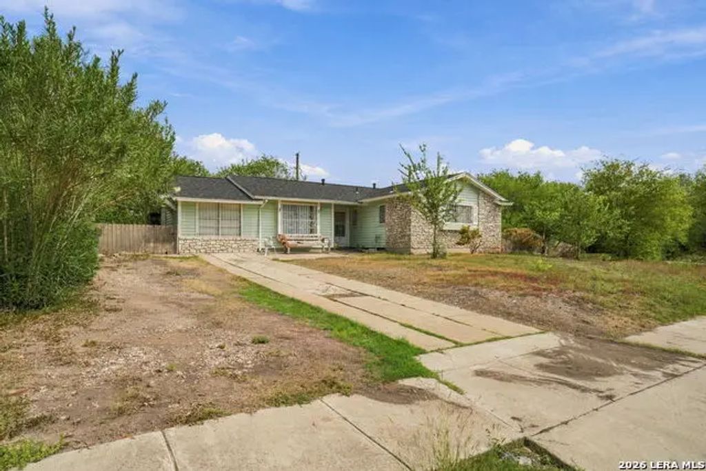 5703 Seacomber Pl, San Antonio