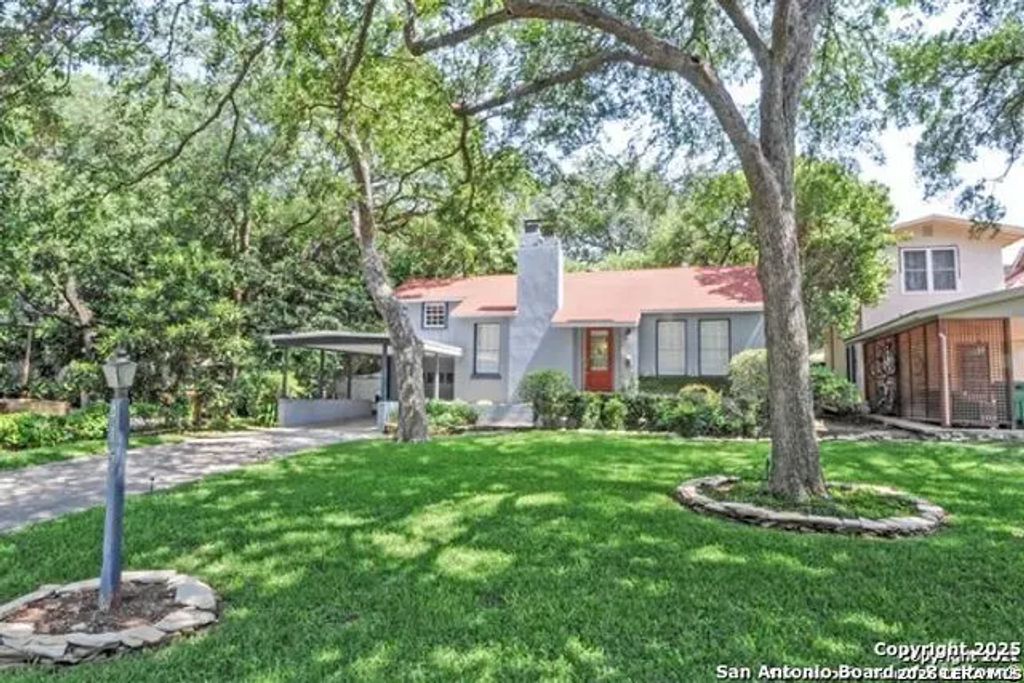 415 Alamo Heights Blvd, Alamo Heights