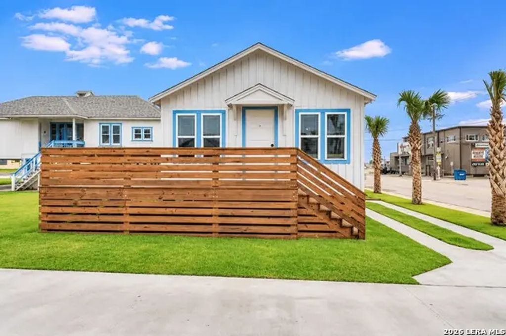 340 Alister St 6, Port Aransas