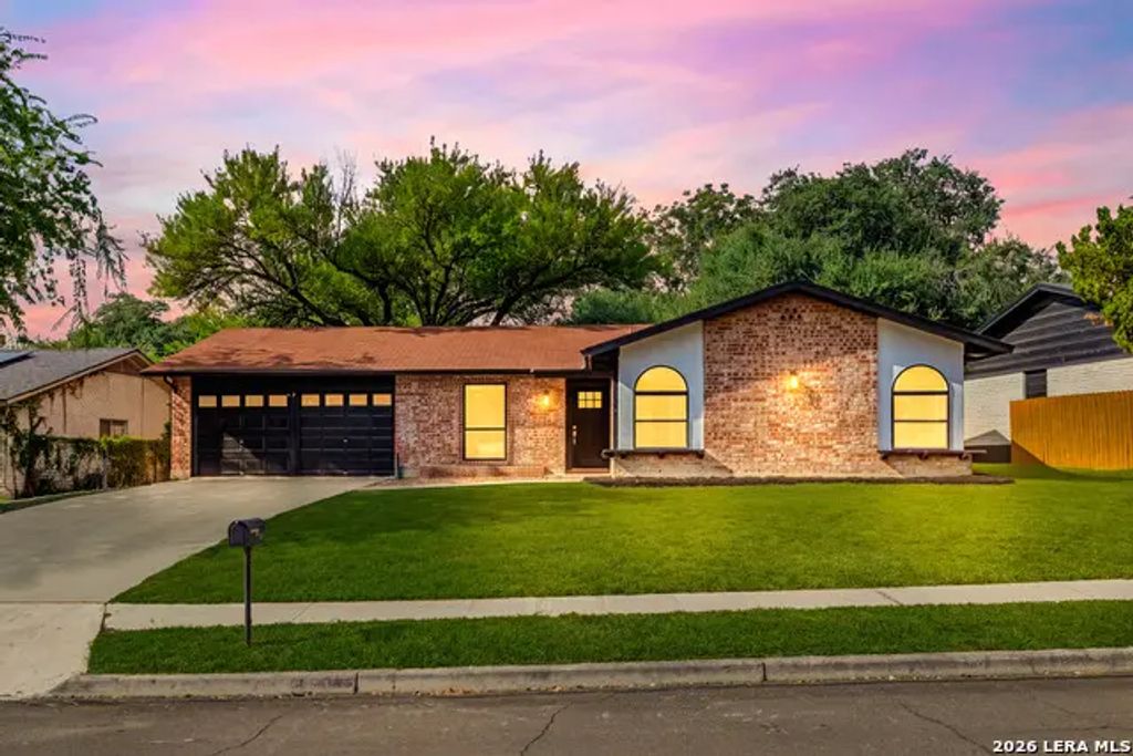 6707 Forest Grv, San Antonio