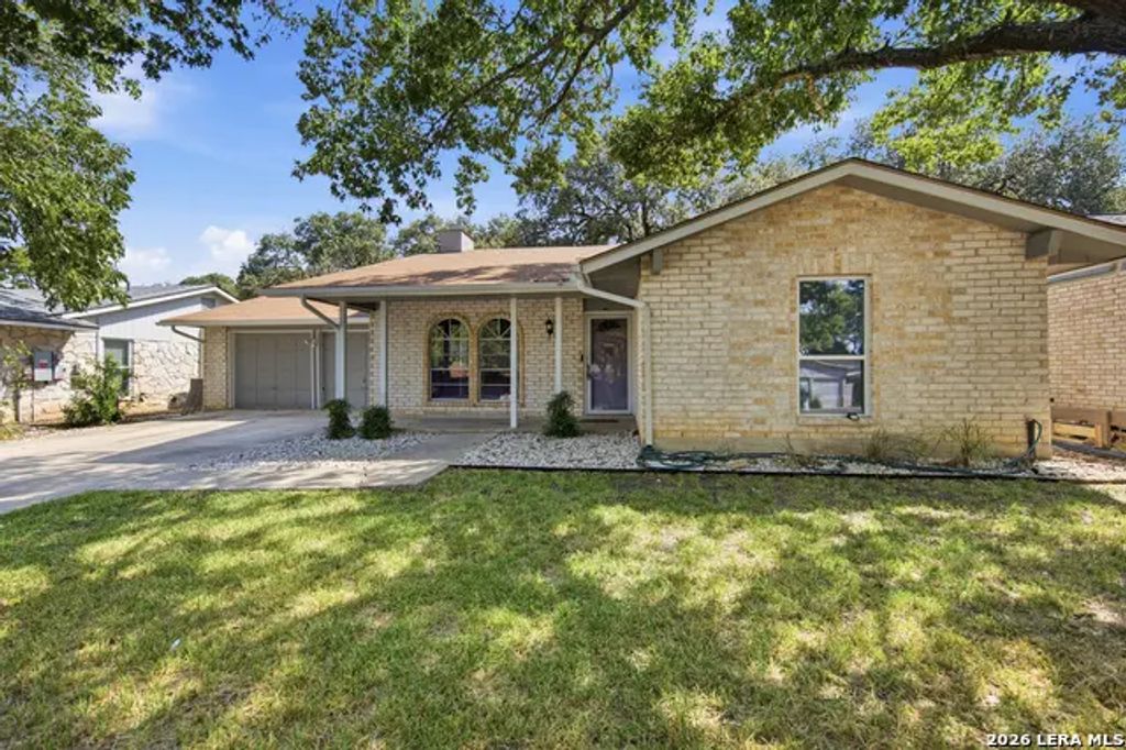 8810 Pertshire, San Antonio