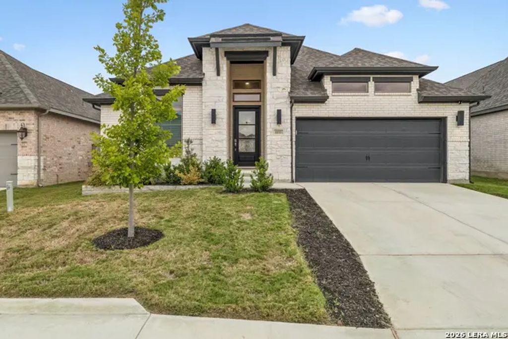 1111 Argon Way, San Antonio
