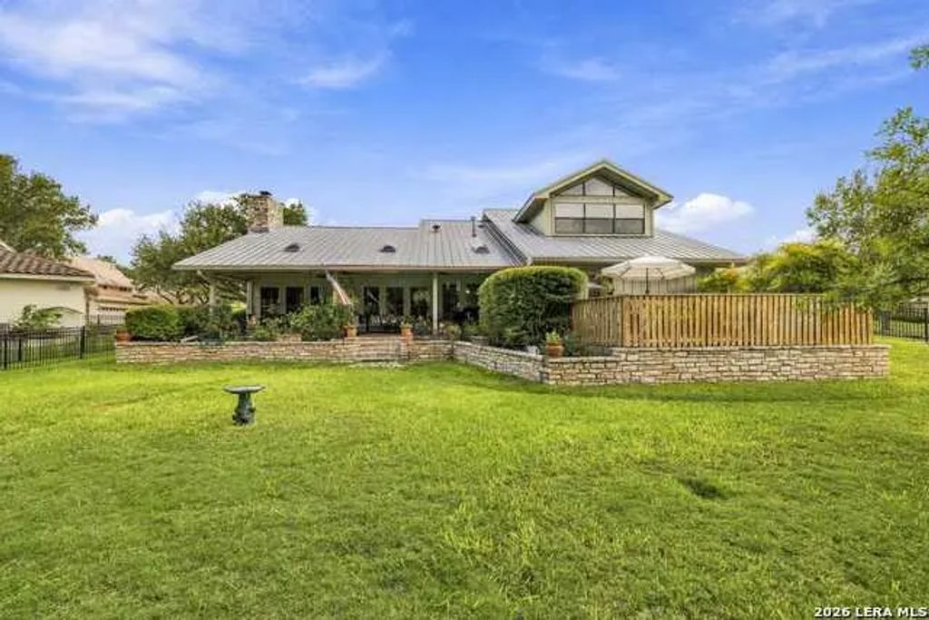 104 Kenwood Cir, Kerrville