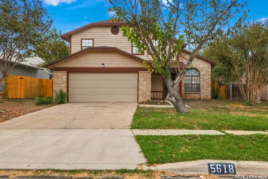5618 Champions Hill Dr, San Antonio