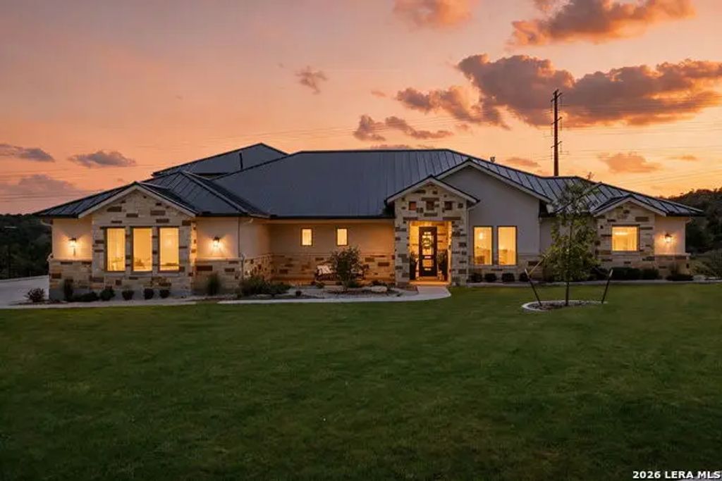117 Miller Spgs, Boerne