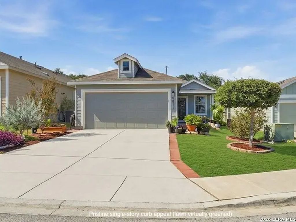 8811 Braun Mesa, San Antonio