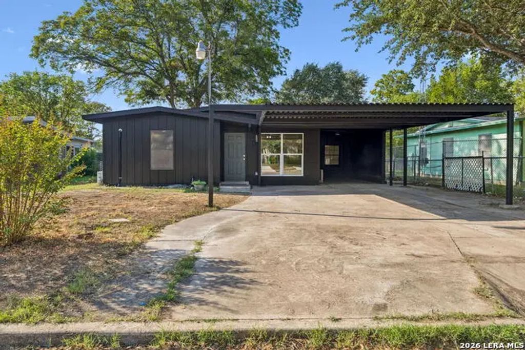 914 Dodic St, San Antonio