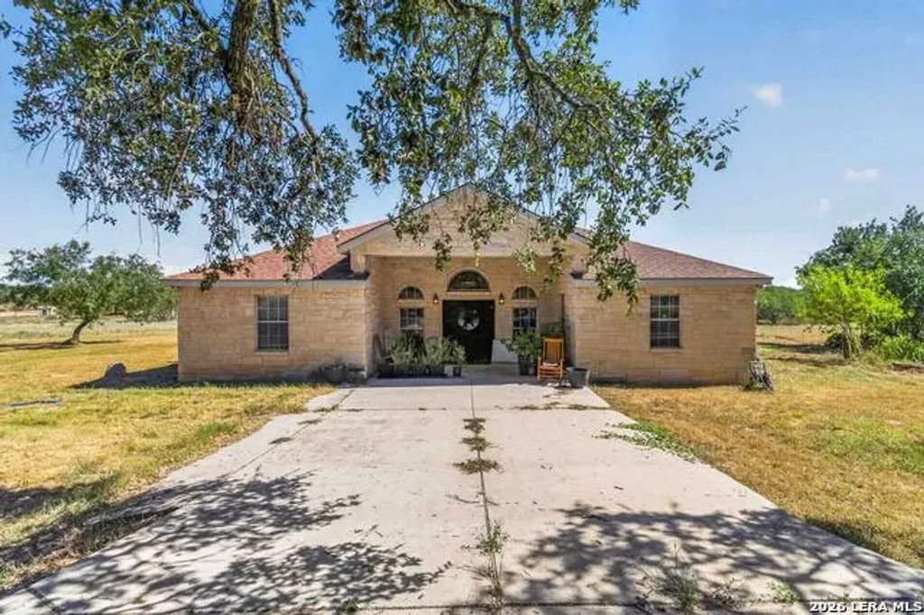 21174 Us Highway 281 S, San Antonio