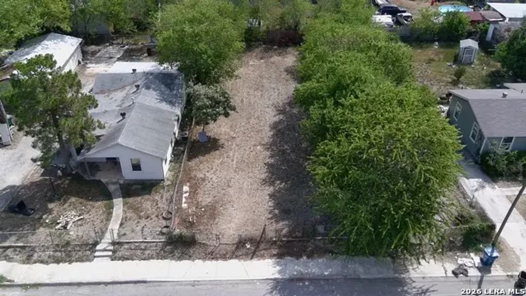 1416 W Gerald Ave 1, San Antonio