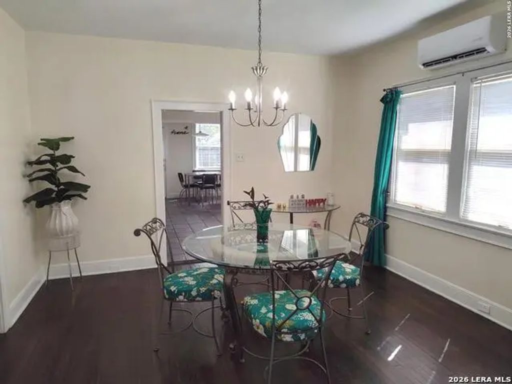334 Pershing Ave, San Antonio