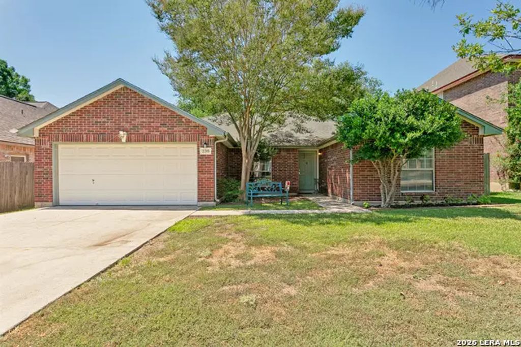 238 Tapwood Ln, Cibolo