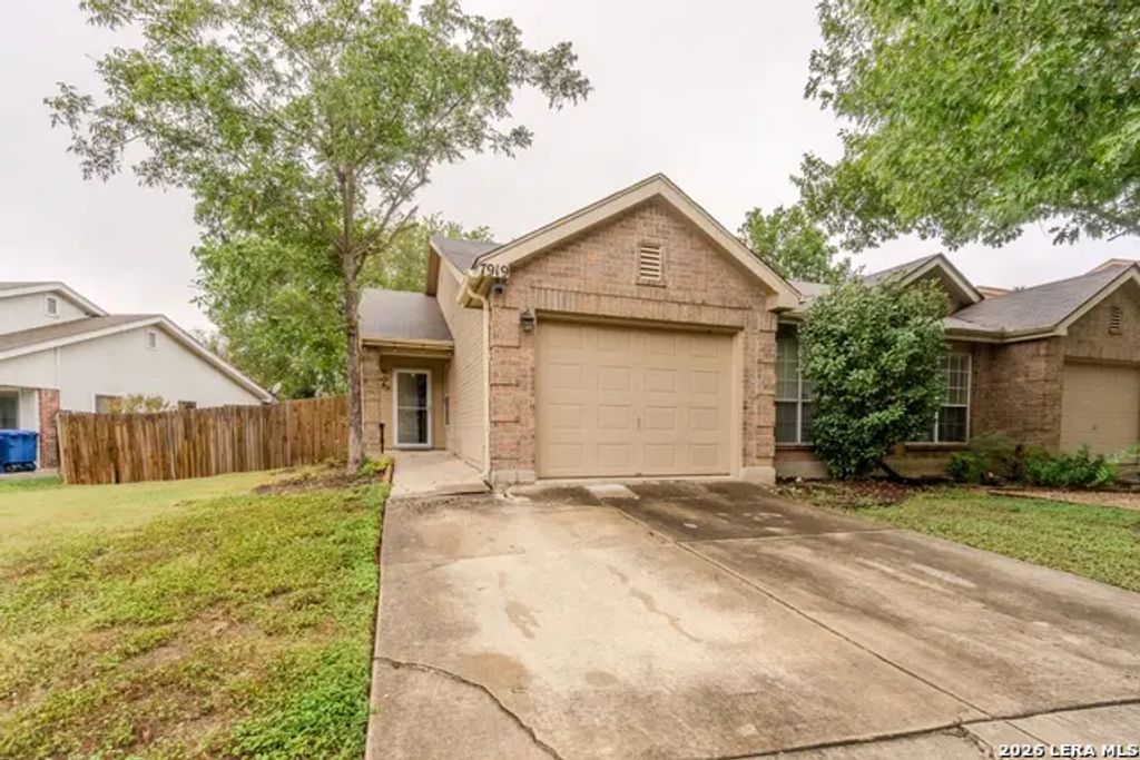 7919 Sunflower, San Antonio