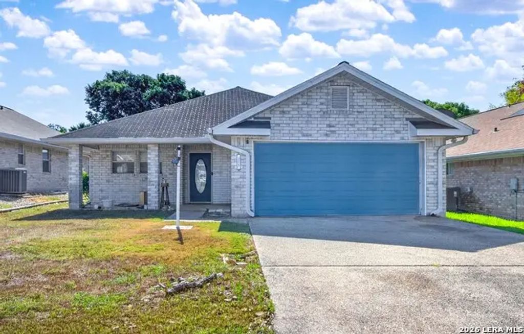209 Coronado Circle, Kerrville