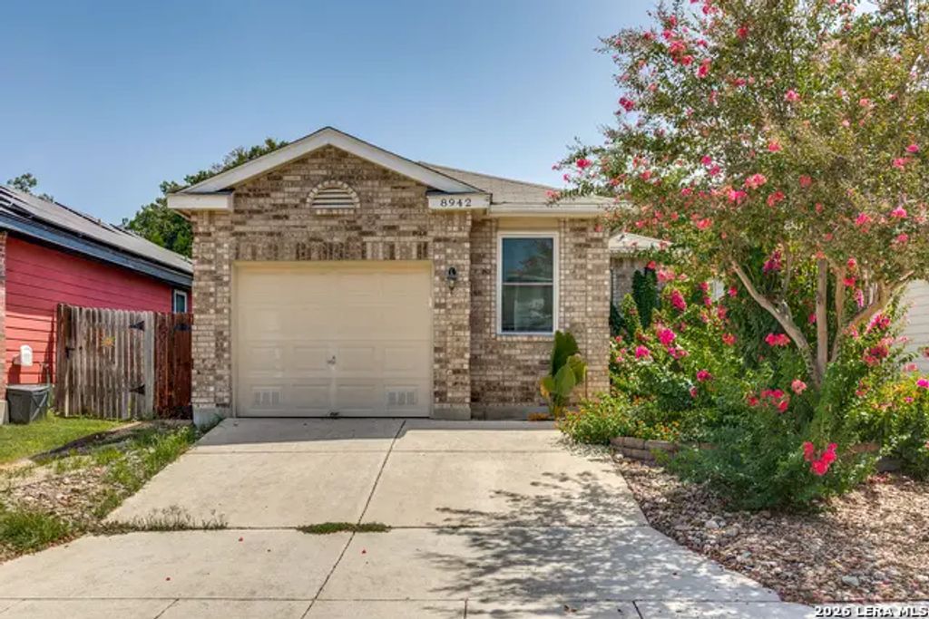 8942 Arch Brg, San Antonio