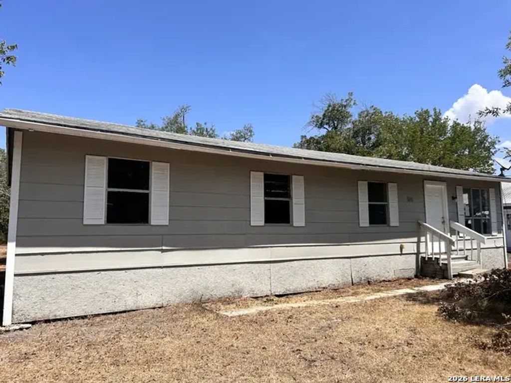510 Riley, Seguin