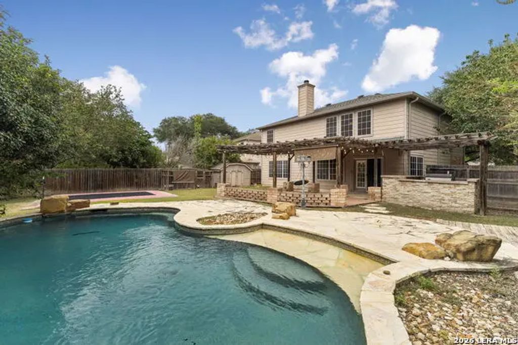 1637 Rolling Brook Ln, Schertz