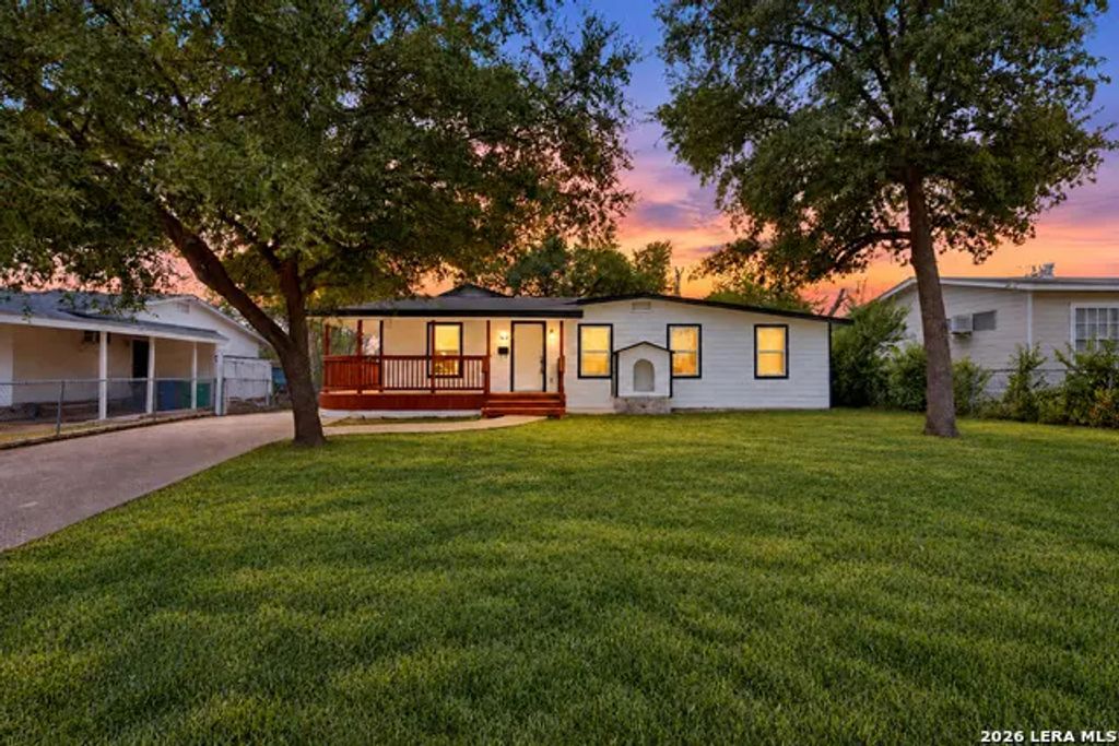 414 Wake Forrest Dr, San Antonio