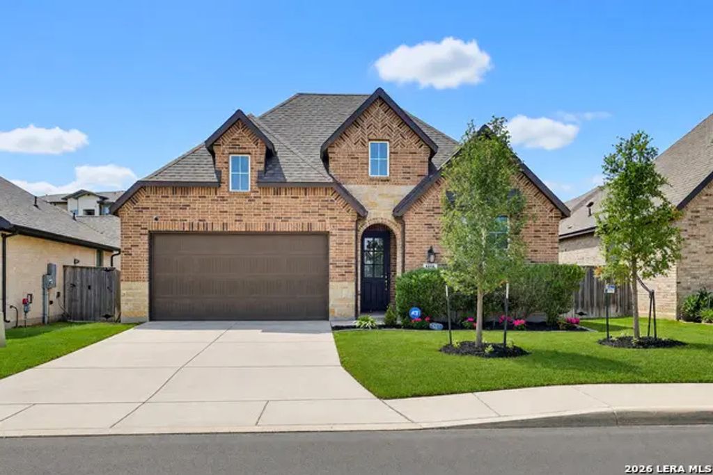 10131 Mitra Way, San Antonio