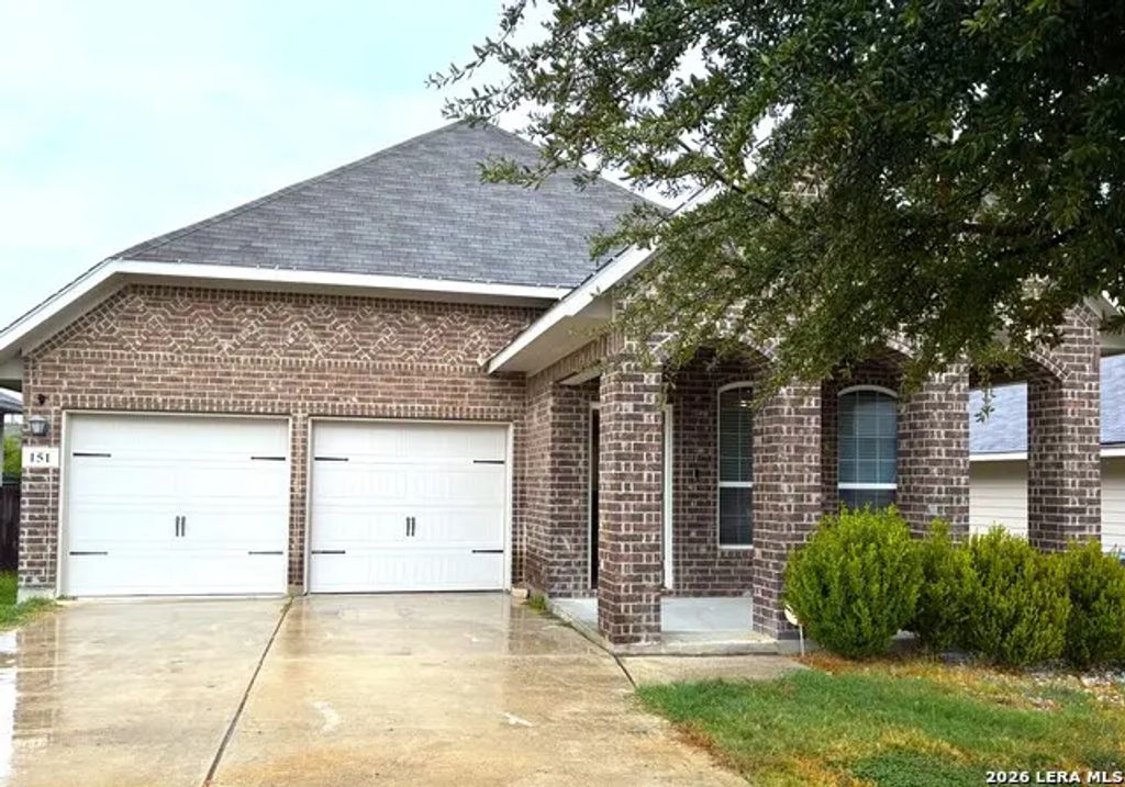 151 Bobwhite Way, San Antonio