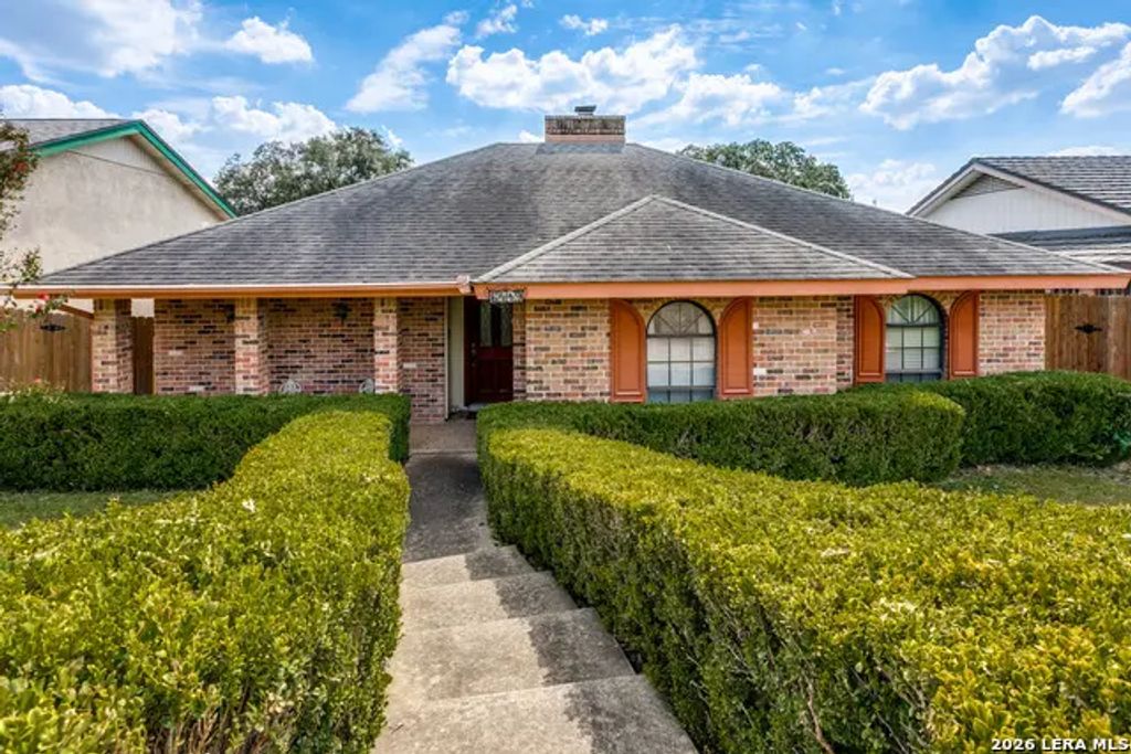 6419 Royal Ridge, San Antonio